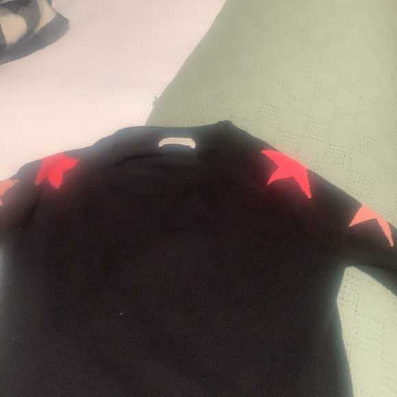 Women’s size medium sweater - Picture 4 of 6